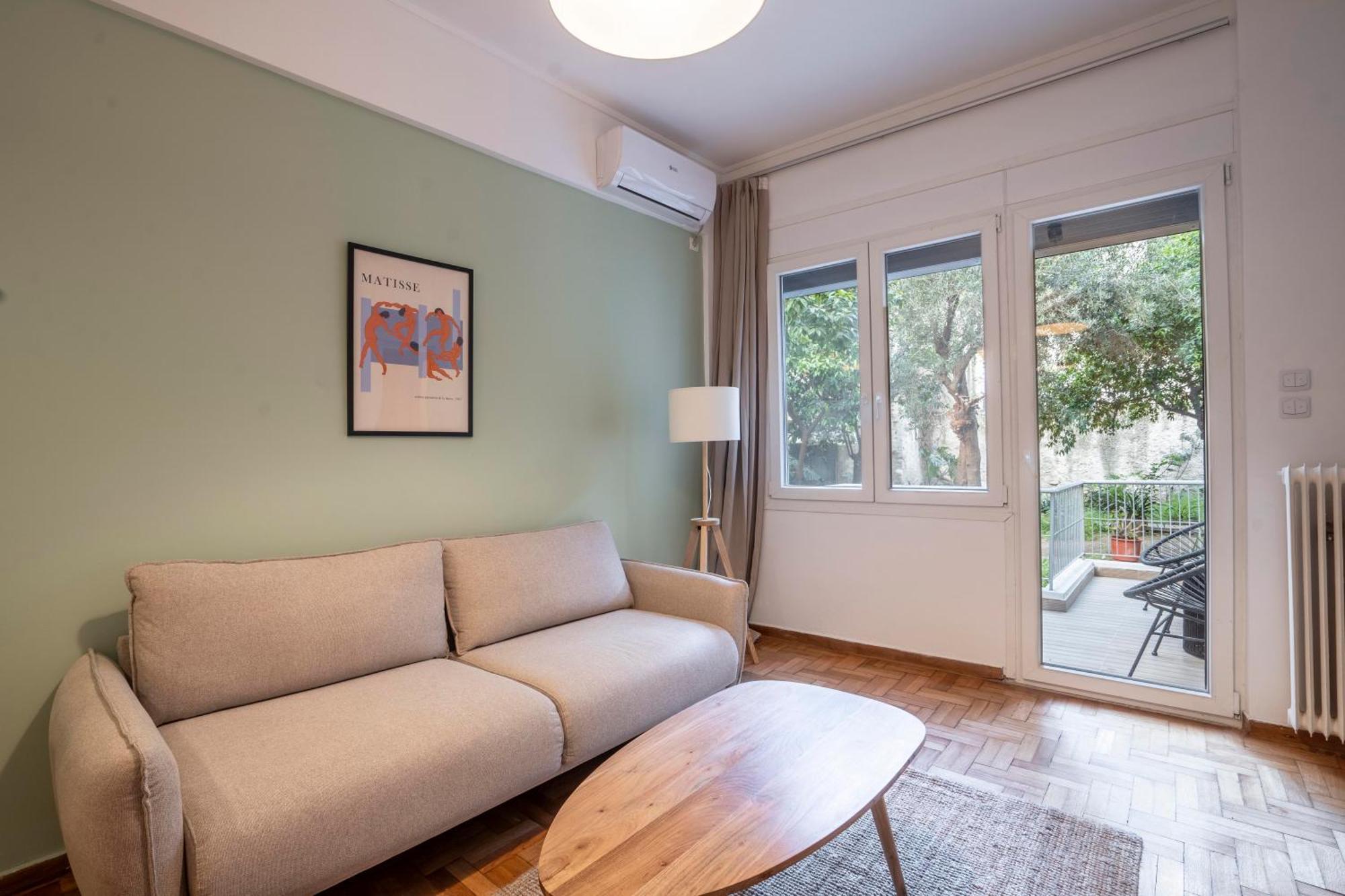 Jardin Maison: Amazing 2br In Koukaki Apartament Ateny